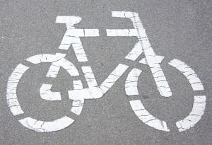 Los ciudadanos creen que los ciclistas deberí­an llevar casco en ciudad