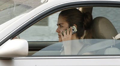 Nueva campaña de control del uso del móvil al volante